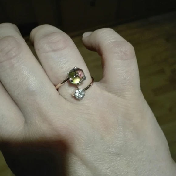 rose gold cubic zirconia cube ring - Picture 3 of 4